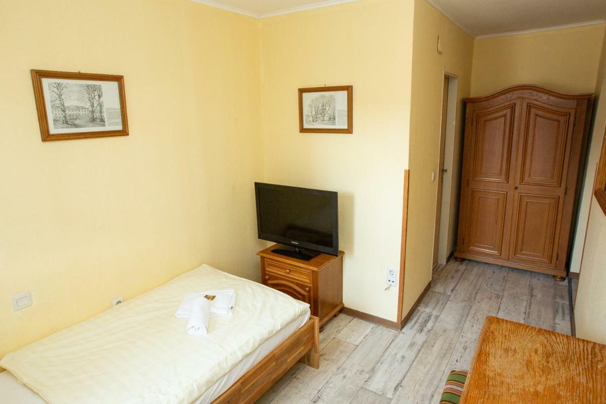 Zum Jean Bonnet Hotel Хофгайсмар Екстериор снимка